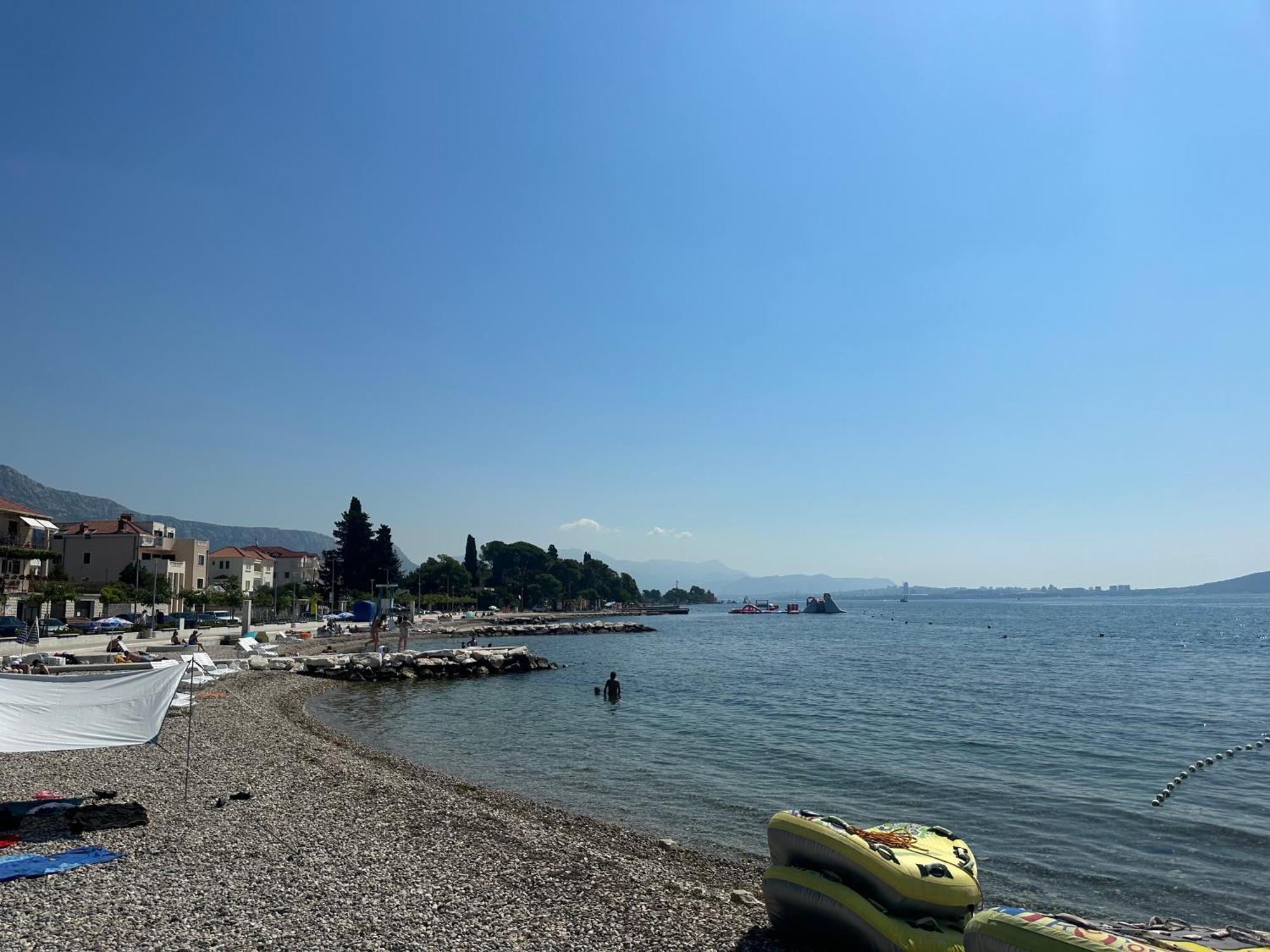 Apartments Ena Kastela Luaran gambar