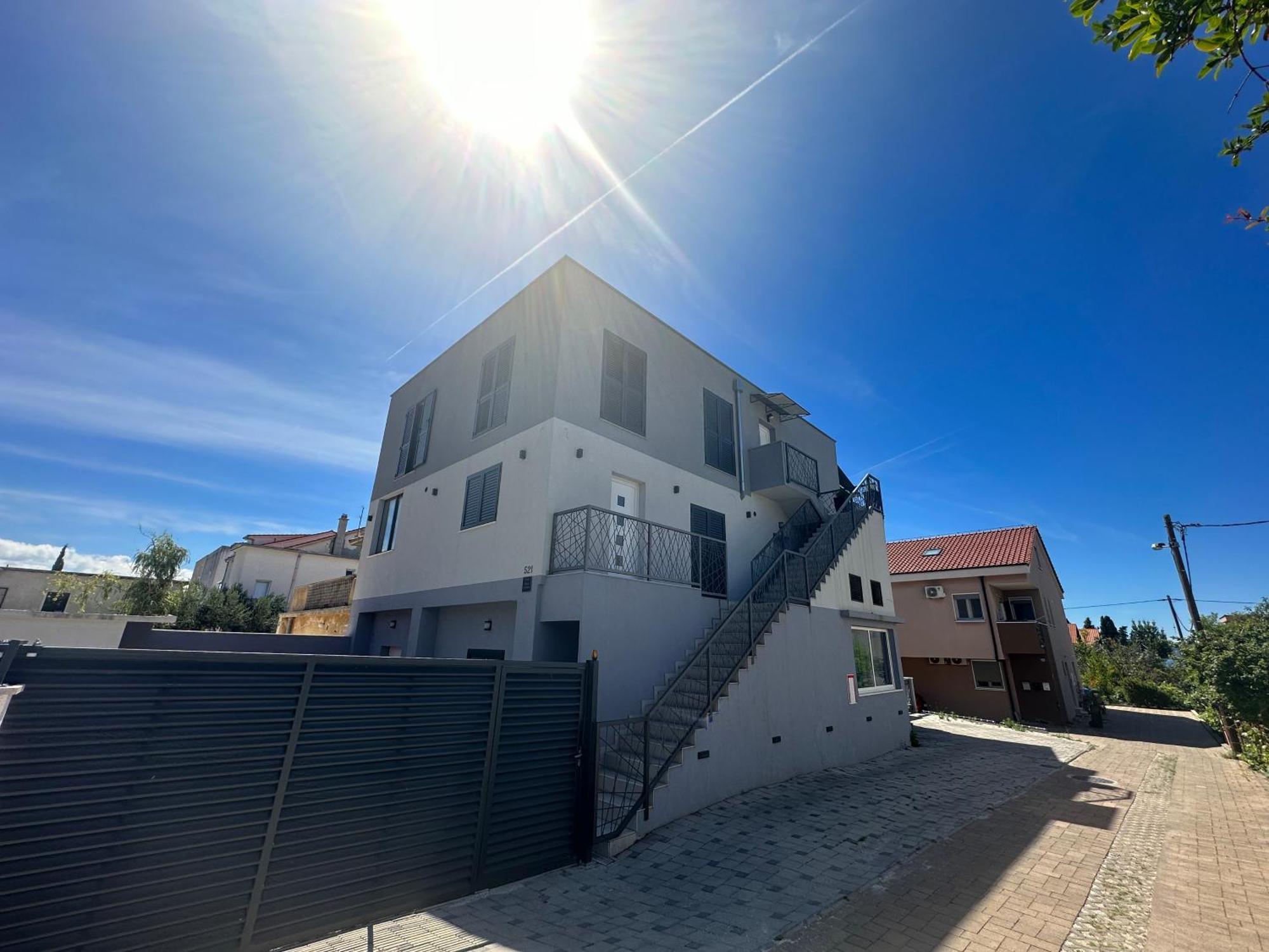 Apartments Ena Kastela Luaran gambar